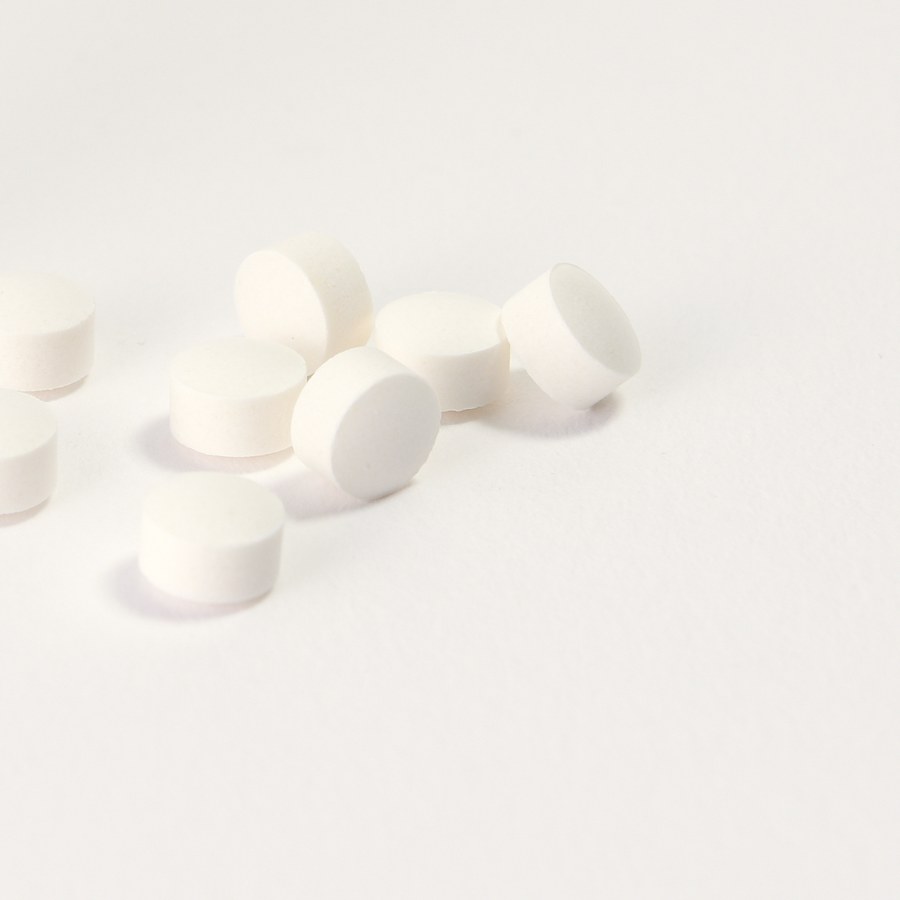 Anyokun tablets (shown at approximately actual size)