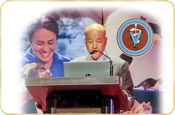 Hiroshi Okawa, President of Scarecrow Inc., presenting at a veterinary congress in Kuala Lumpur